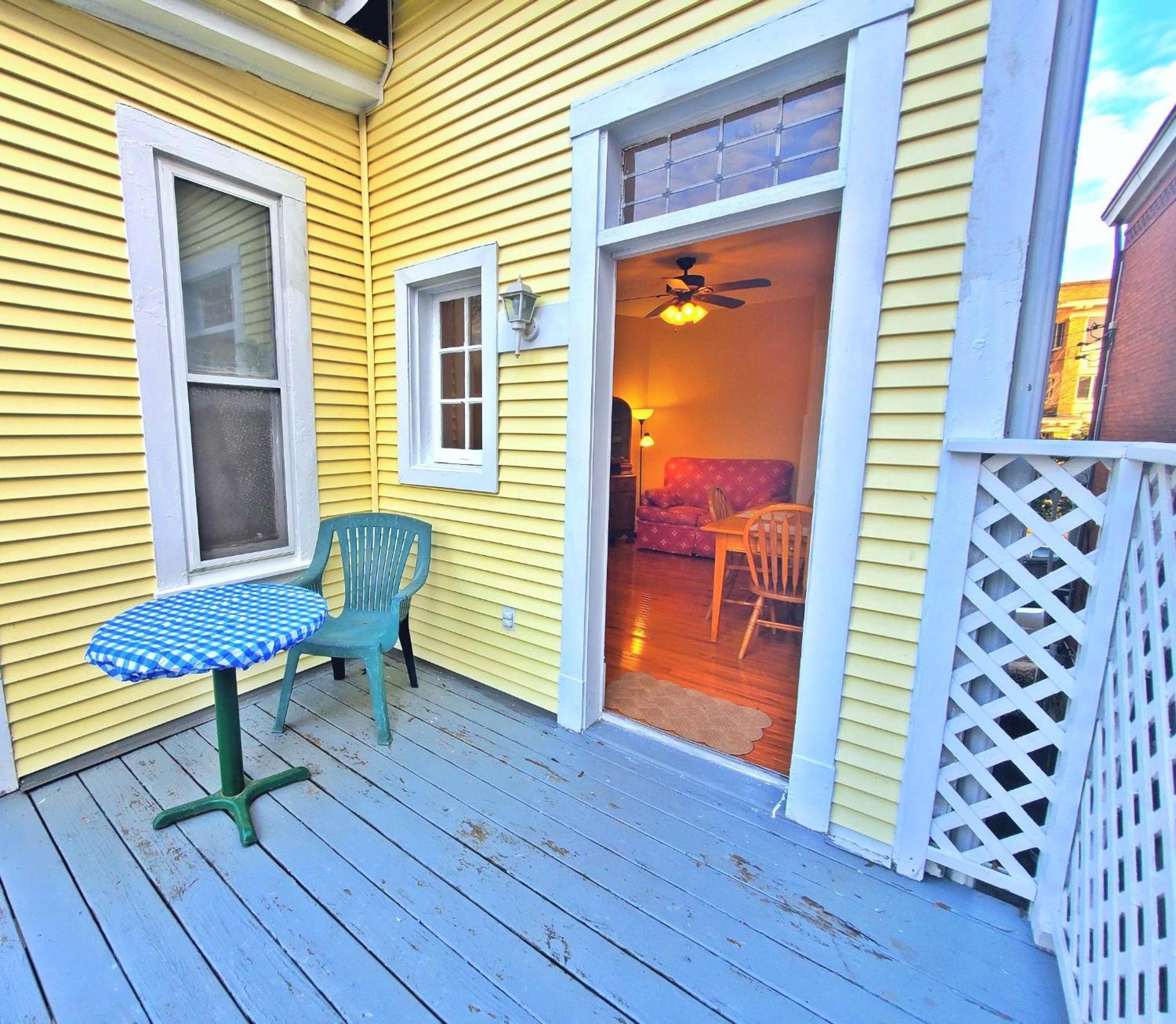 Point Breeze Guest House Pittsburgh Room photo